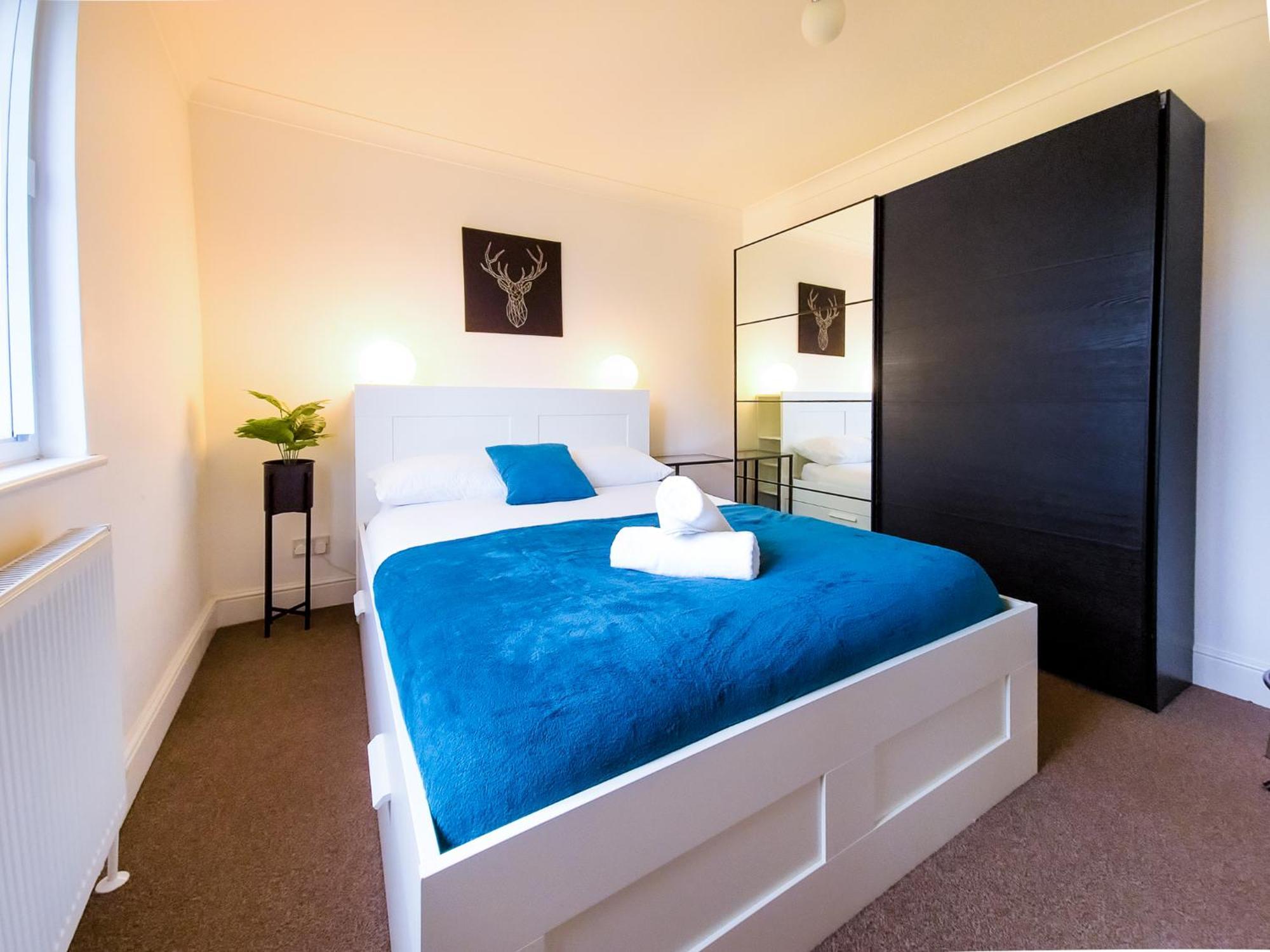 Charming London Home, Opp Arnos Grove Underground Station, Parking New Southgate Extérieur photo